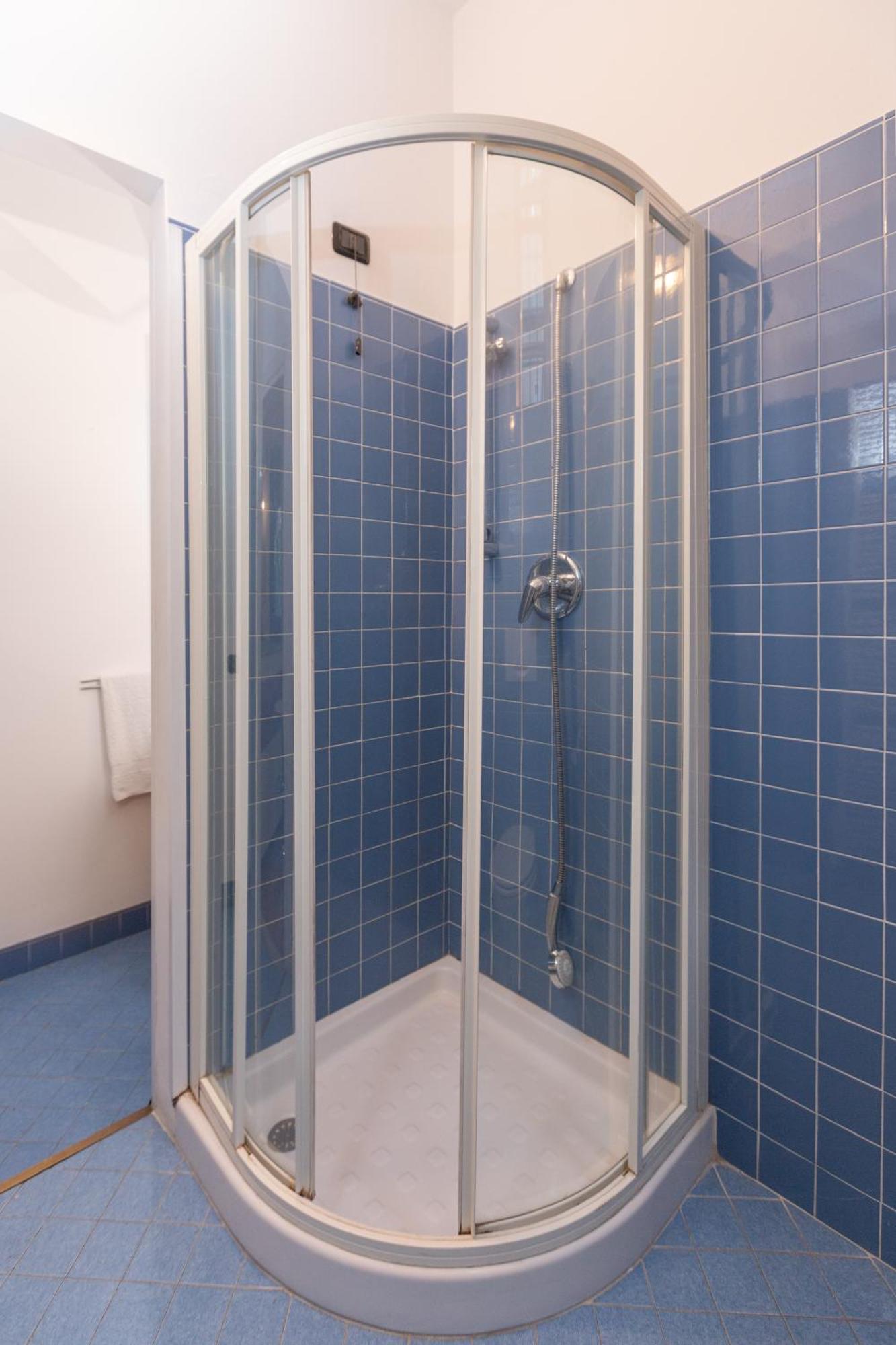 Soft Colors Exclusive Apartment - Navigli District - M2 Milano Esterno foto